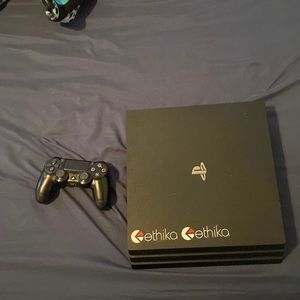 This is a ps4 pro with one controller